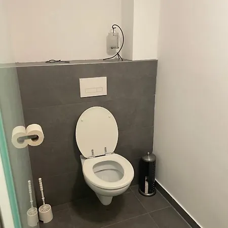 Ruhiges Im Gruenen * גראץ