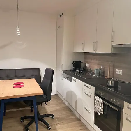 Ruhiges Im Gruenen *